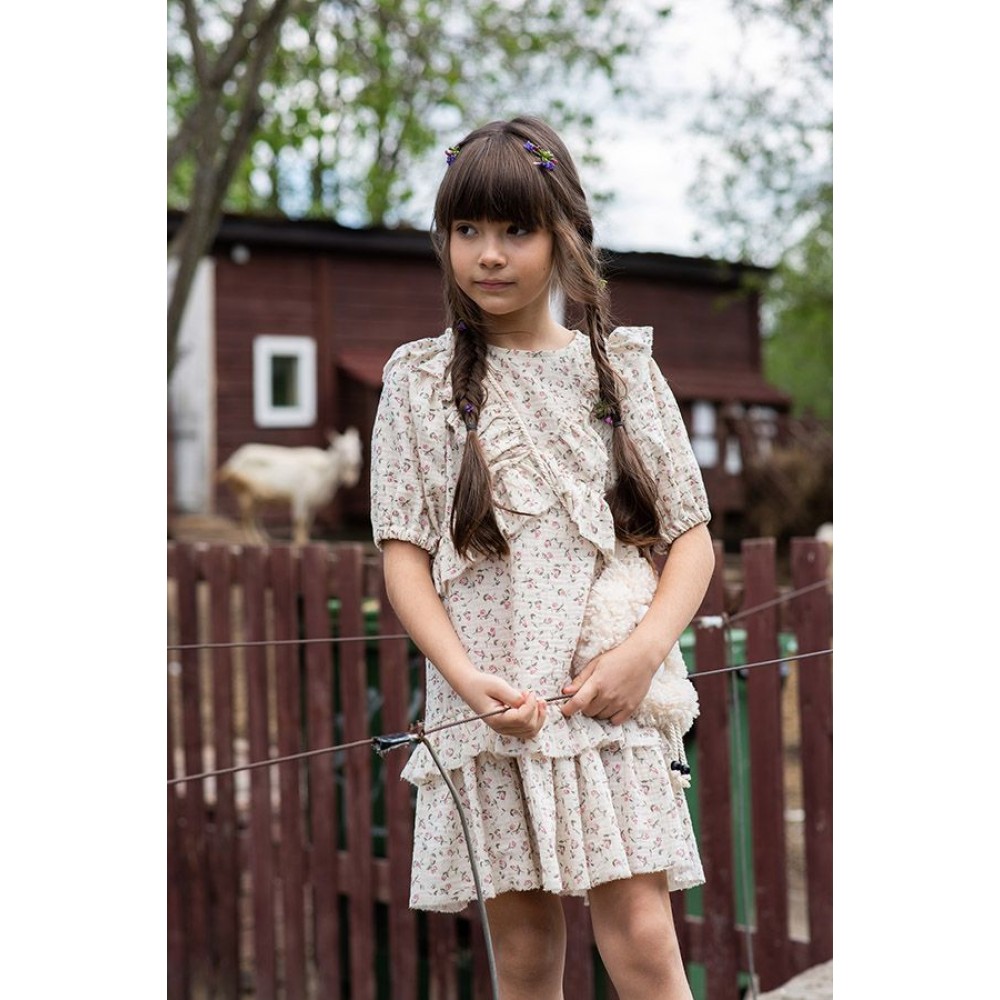 Детское платье в мелкий цветочек из муслина с оборками