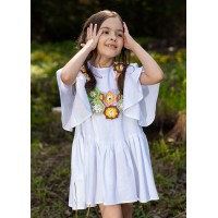 Детское платье с жилеткой из вязаных цветов