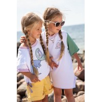 Удлиненная футболка с цветными рукавами для девочки