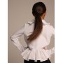 Комбинированная белая блузка из трикотажа и рубашечного хлопка с воланом-баской